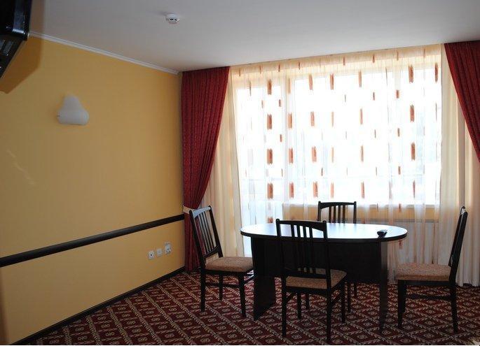 Rassvet Hotel Dnyipropetrovszk Szoba fotó