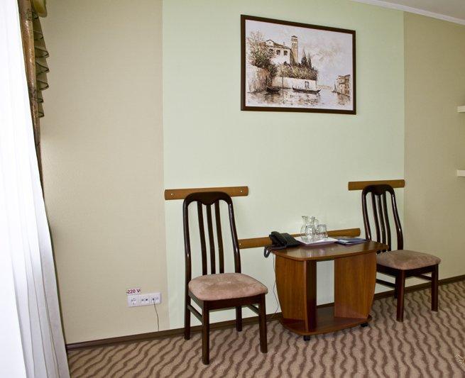 Rassvet Hotel Dnyipropetrovszk Kültér fotó
